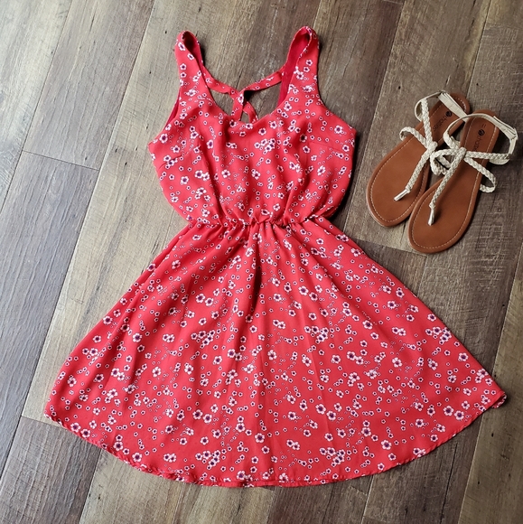 Lush Dresses & Skirts - ❤HP❤Lush Sleeveless Mini Dress